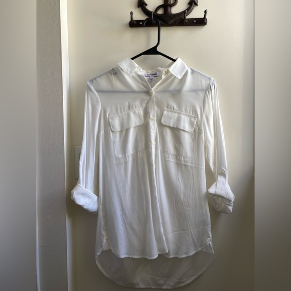 Express White buttondown shirt size XS NWT never worn - Picture 1 of 3